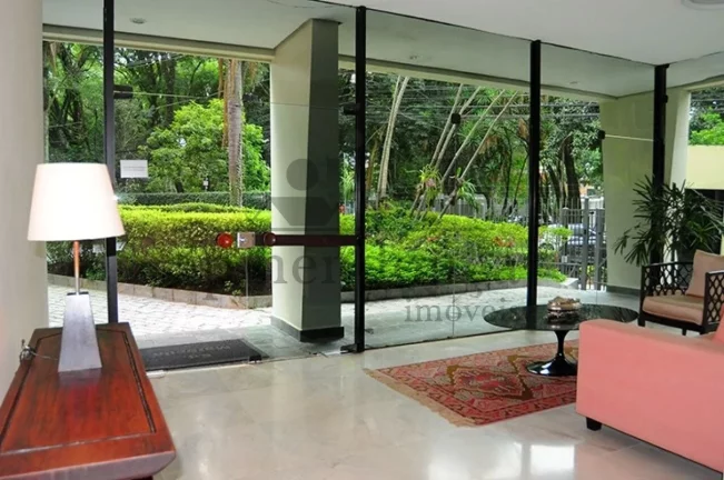 Imagem Apartamento Alto de Pinheiros com 186m², conforto e diversão ao seu alcance.