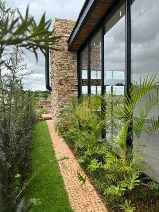 Imagem Casa no Condomínio Alphaville I com 3 suítes, Ampla área Gourmet e Piscina Aquecida 258 m² por R$ 2.300,00 Bonfim Paulista/SP