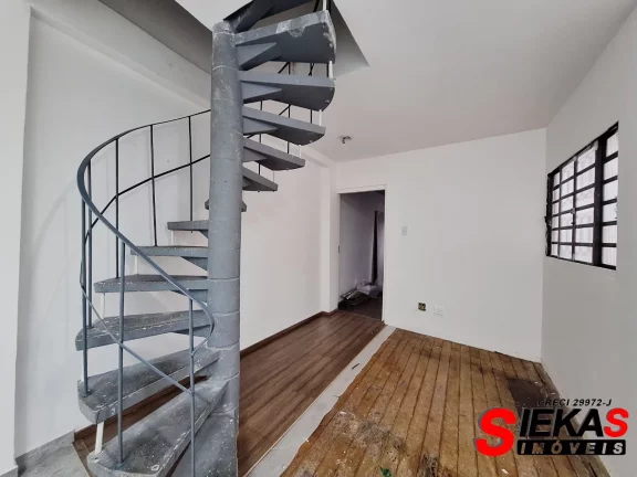 Imagem Casa para Locação na Vila Formosa, São Paulo-SP: 2 Quartos, 1 Sala, 2 Banheiros, 1 Vaga de Garagem e 120m² de Área