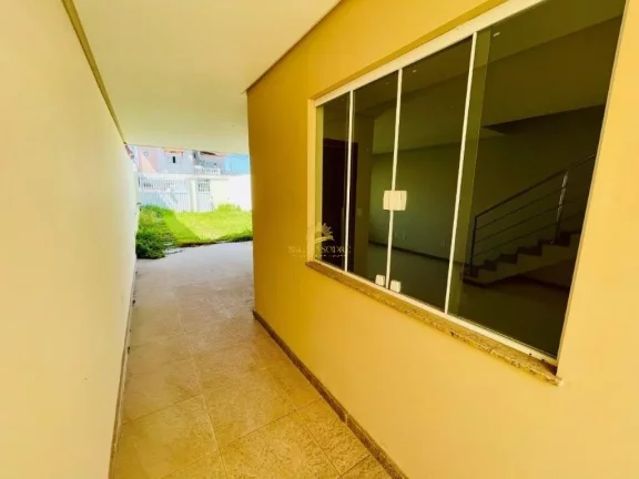 Imagem Casa Duplex à Venda em Itapebussu, Guarapari: Conforto e Proximidade à Praia do Morro
Descubra est...