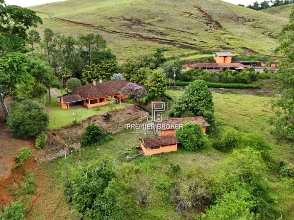 Fazenda à venda, 1640000 m² por R$ 4.500.000,00 - Vila do Pião - Sapucaia/RJ