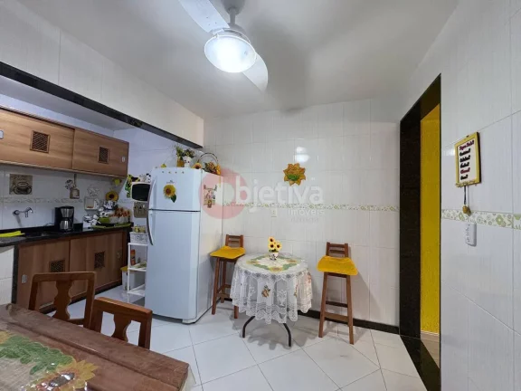 Imagem Casa em condomínio, com 2 suítes, 110 m², Portinho - Cabo Frio