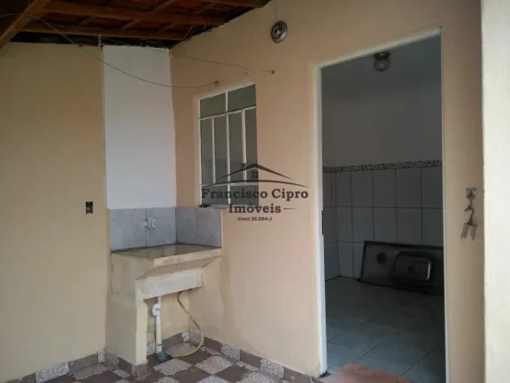Imagem Casa à venda no bairro São Benedito - Guaratinguetá/SP