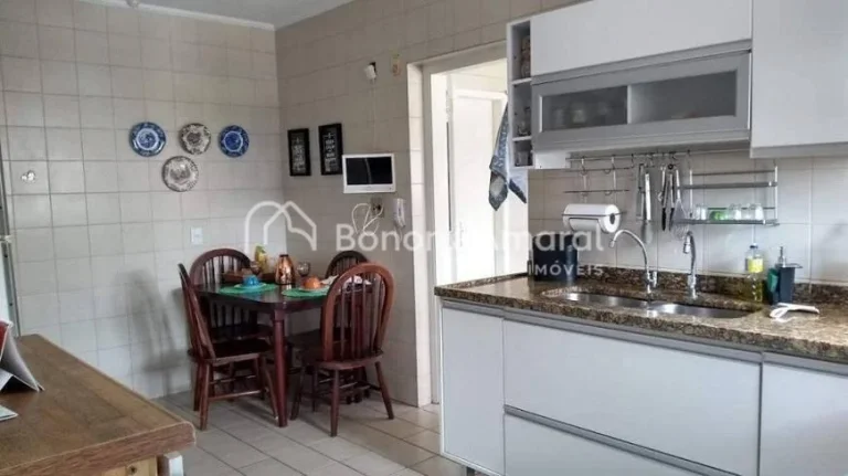 Imagem Apartamento à venda, 160m², 3 quartos, no Cambuí

Ótimo apartamento em bairro nobre, próximo a ...