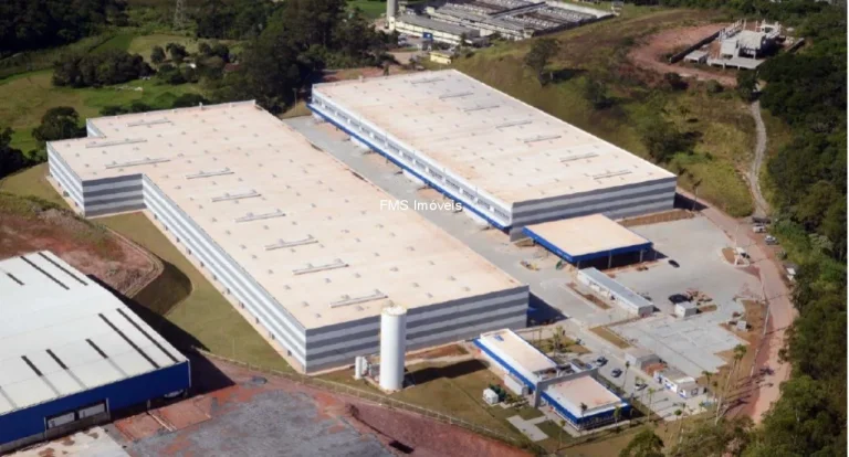 Imagem Galpão com 4.163 em Itapecerica da Serra / SP