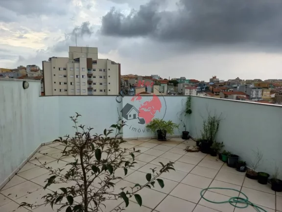 Imagem Cobertura em Prédio Sem, 2 dorms com móveis planejados, sacada, quintal com churras , 2 vagas, Bairro Vila Camilópolis, Santo André