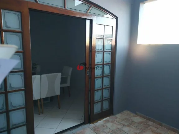 Imagem Sobrado à venda 2 Quartos, 1 Suite, 6 Vagas, 345M², Nova Gerty, São Caetano do Sul - SP