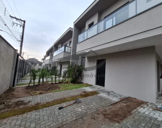 Imagem Casa em Cond. Recém Lançado a Menos de 100 da Praia...