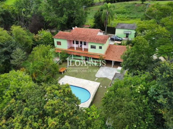 Imagem Chácara Santa Branca | 6 Dormitórios | 5 Banheiros | 6 Vagas | 1.887 m²