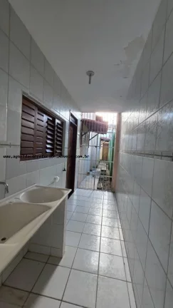 Imagem Casa para Venda em Parnamirim, Nova Parnamirim, 3 dormitórios, 1 suíte, 2 banheiros, 2 vagas
