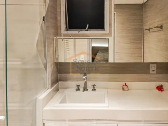 Imagem Apartamento de 114m².
O imóvel conta com 2 suítes espaçosas, ambas equipadas com móveis planeja...