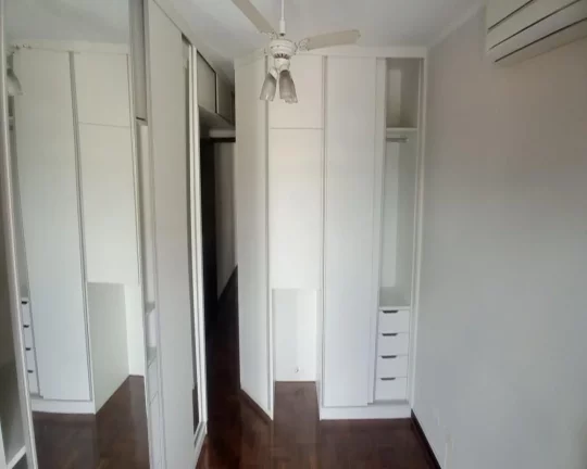 Imagem Sobrado com 5 dormitórios , 02 suítes e 02 vagas - Jardim Ester