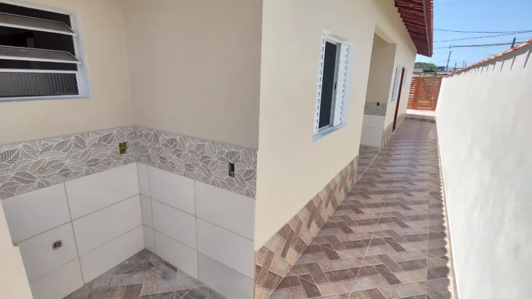 Imagem Casa com 2 dorms, Jardim Leonor Jussara, Mongaguá - R$ 259 mil, Cod: 2208