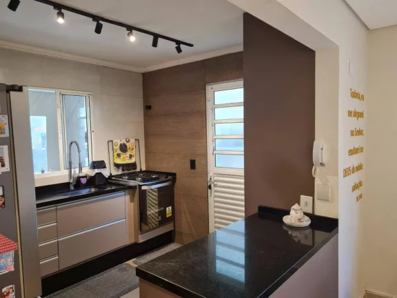 Imagem Sobrado semi geminado 98 m², 3 dorm / 1 suíte, gourmet, ótima localização!