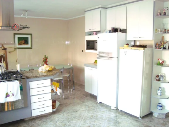 Imagem AMPLO SOBRADO A VENDA DE ALTO PADRÃO! EXCELENTE LOCALIZAÇÃO. Ao lado do Jardim Avelino e Largo da Vila Zelina, Padaria Cepam e Metrô Vila Prudente.