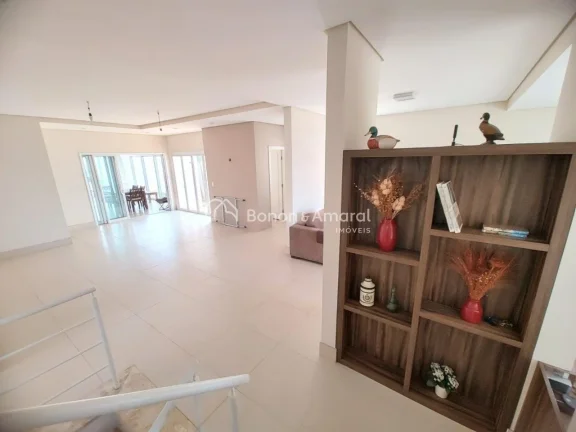 Imagem Lindo sobrado à venda no Condomínio San Conrado, em Sousas, Campinas. Ideal para quem busca confor...