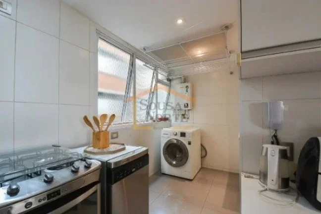 Imagem Apto 4 dormitórios, sendo 1 suite, sala ampla, integrada com a cozinha, cozinha planejada, área de...