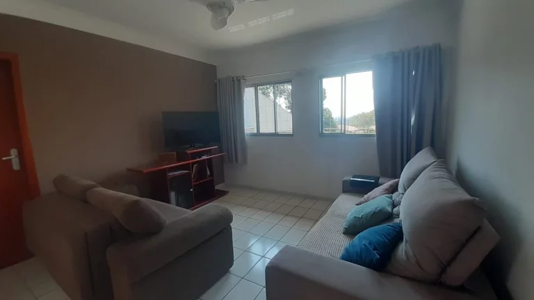 Imagem CASA A VENDA - 2 DORM. COM 1 SUÍTE - JARDIM ITATIAIA - CAMPINAS