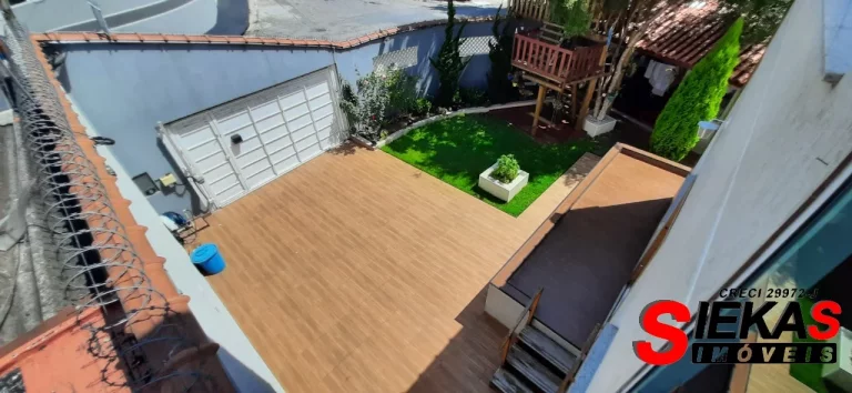 Imagem Imperdível! Casa à venda em São Paulo-SP, Itaquera, 4 quartos, 2 suítes, 2 salas, 3 banheiros, 3 vagas, 165m². Confira!
