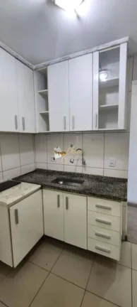 Imagem Apartamento à venda na Avenida Guarapiranga com 2 dormitórios