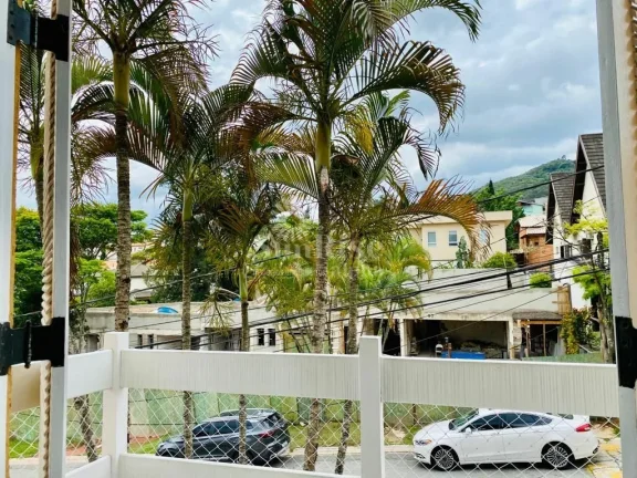 Imagem Casa à venda em Alphaville com 4 quartos 395 m² por R$ 2.800.000 - Santana de Parnaíba/SP