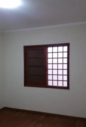 Imagem Vendo Sobrado em São Bernardo, Bairro Nova Petrópolis