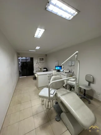 Imagem Imóvel Comercial com 6 consultórios para Locação ou Venda - Centro - Jundiaí/SP