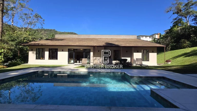 Imagem Casa à venda, 497 m² por R$ 4.490.000,00 - Comary - Teresópolis/RJ