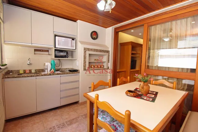 Imagem Apartamento com 3 Dormitorio(s) localizado(a) no bairro Petrópolis em Porto Alegre / Rio Grande do Sul Ref.:278