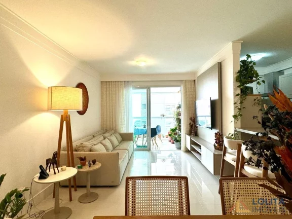 Imagem Apartamento à venda mobiliado com 2 suítes na Agronômica, Florianópolis/SC.