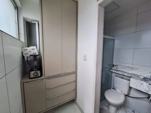 Imagem Vendo ótimo Ap 2 Quartos, Nascente, 65 m2, Jd. Apipema, Salvador-BA