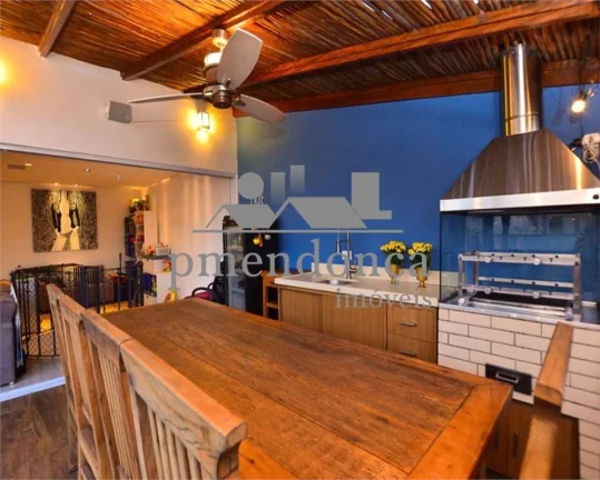 Imagem Cobertura Duplex Pinheiros com 2 suítes e 1 vaga, 168 m2