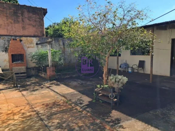 Imagem Casa à venda, 250 m² de construção localizada no Jardim Quebec em Londrina - R$ 750 mil