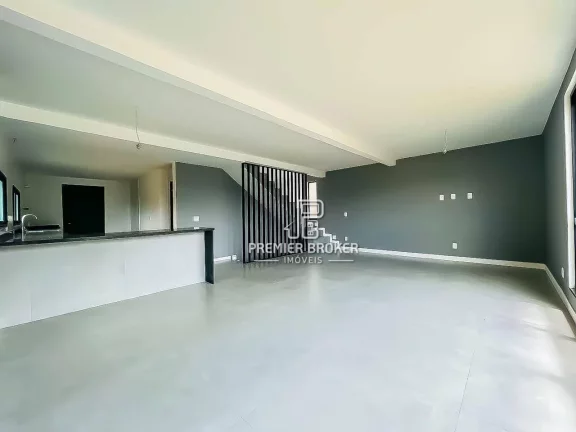 Imagem Casa à venda, 160 m² por R$ 745.000,00 - Albuquerque - Teresópolis/RJ