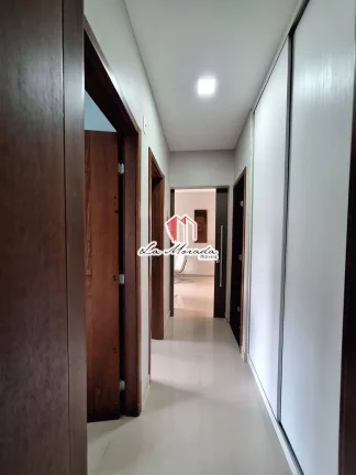 Imagem Condomínio Porto Tarumã - Ponta Negra, 250M2, 3Qtos s/ 2 suites, VENDA!