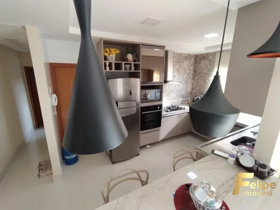 Imagem LINDA CASA COM VISTA PARA O LAGO