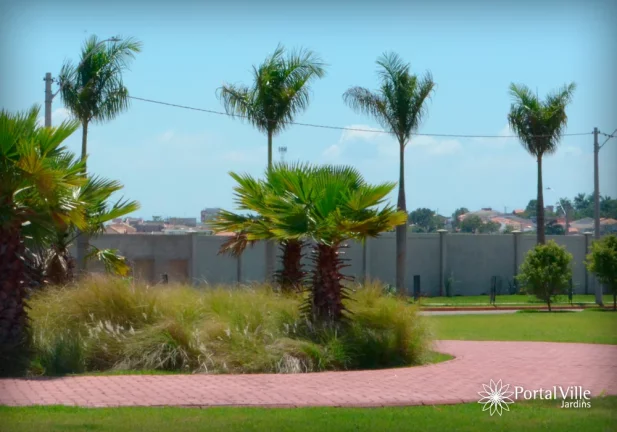 Imagem Terreno á venda c/ 250m², Bairro Portal Ville Jardins - Boituva/SP