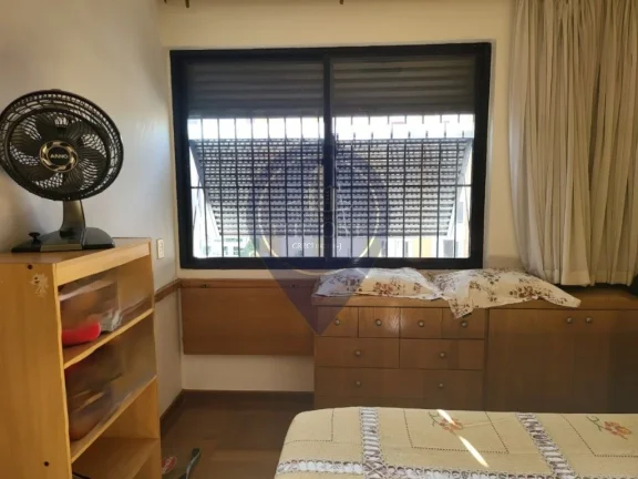 Imagem Imperdível apartamento à venda na Vila Mariana! 3 quartos, 1 suíte, 2 salas, 3 banheiros, 1 vaga de garagem - 123m².