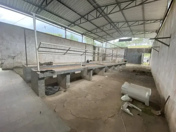 Imagem Venda ou Aluguel de dois Galpões na BR-040. Excelente oportunidade para investimento!