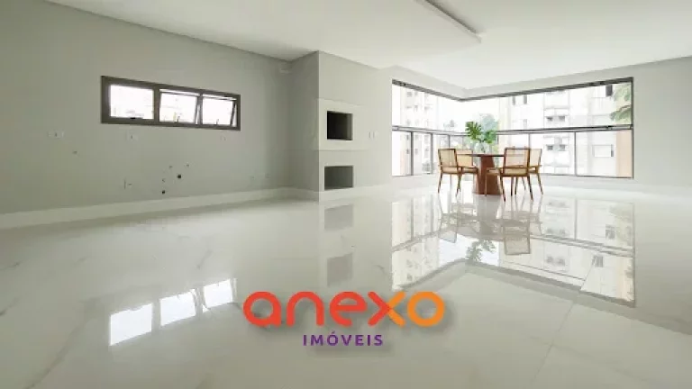 Apartamento a venda em Blumenau com 3 suítes no Bairro Victor Konder!