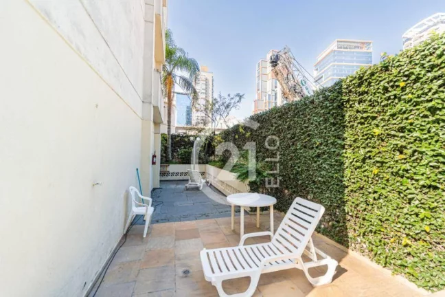 Imagem Apartamento com 3 suítes por R$ 1.290.000 - Itaim Bibi - São Paulo/SP