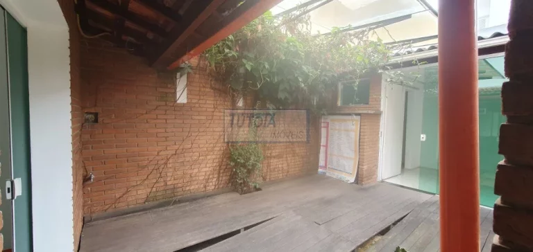 Imagem SOBRADO COM 3 DORMITÓRIOS E COM DUAS VAGAS PARA LOCAÇÃO NO PARAISO