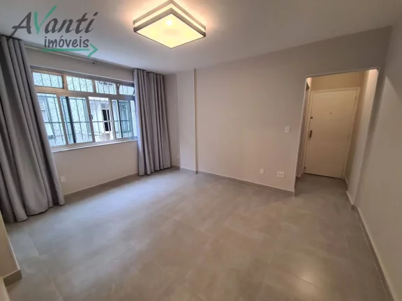 Imagem Apartamento à de 2 quartos , 83m², todo reformado, localizado no bairro Embaré - Santos/SP