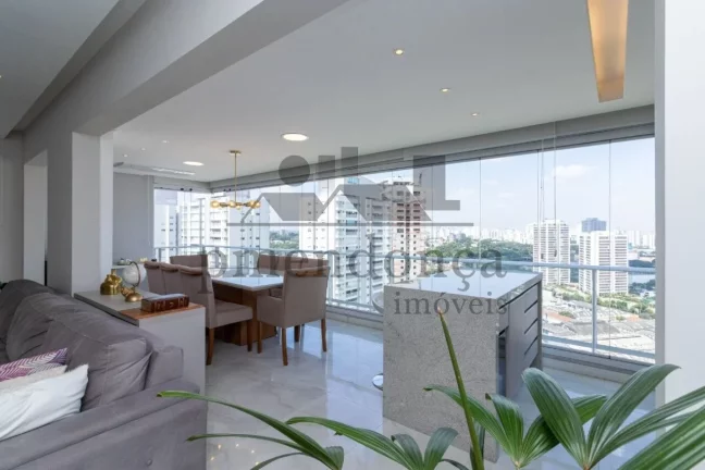 Imagem Apartamento de 134m² a venda na Vila Anastácio, pronto para morar.