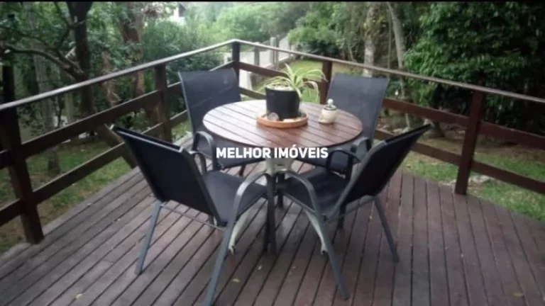 Imagem Casa estaleiro sendo 02 Suítes e Varanda em meio a Vegetação e Vista Mar