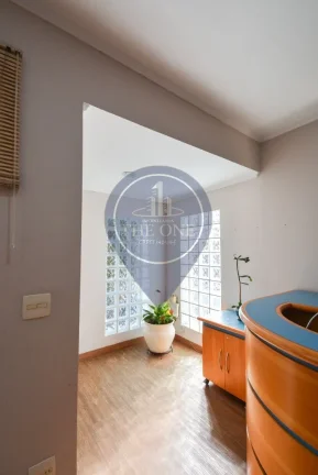 Imagem Casa Comercial à Venda em São Paulo-SP, Bairro Cambuci: 5 Salas, 2 Banheiros, 181m² de Área