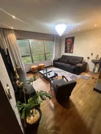 Imagem Apartamento com 1 dormitório e 1 vaga de garagem na Praia Brava Itajaí