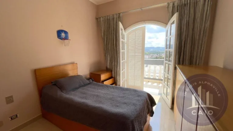 Imagem Casa à venda, 345 m² com 3 dormitórios por R$ 2.810.000,00 - Alphaville/SP