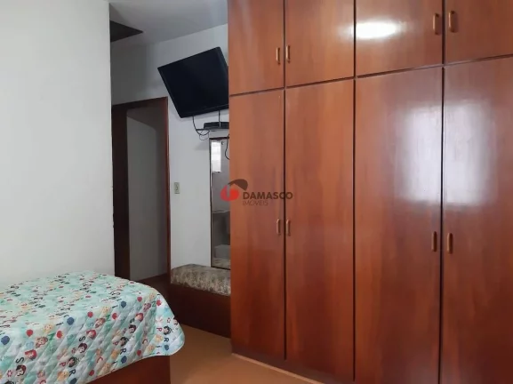 Imagem Sobrado à venda 3 Quartos, 2 Suites, 2 Vagas, 209M², Osvaldo Cruz, São Caetano do Sul - SP