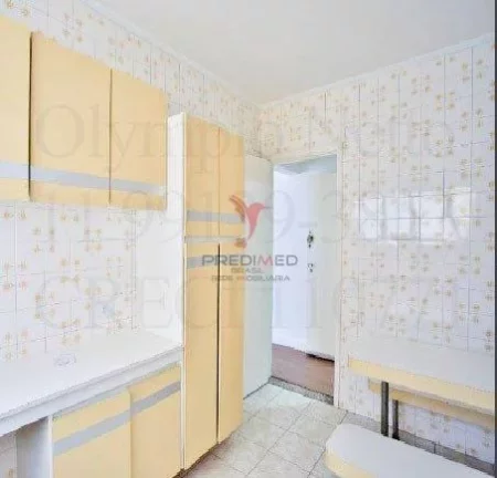 Imagem Excelente Apartamento na Praça da Árvore